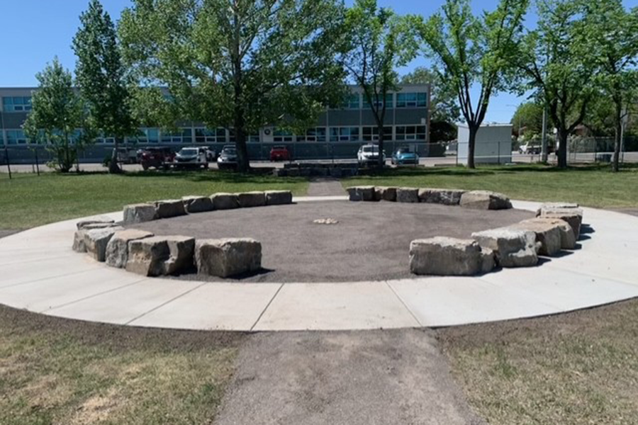 Students Help Bring Outdoor Learning Space to Life